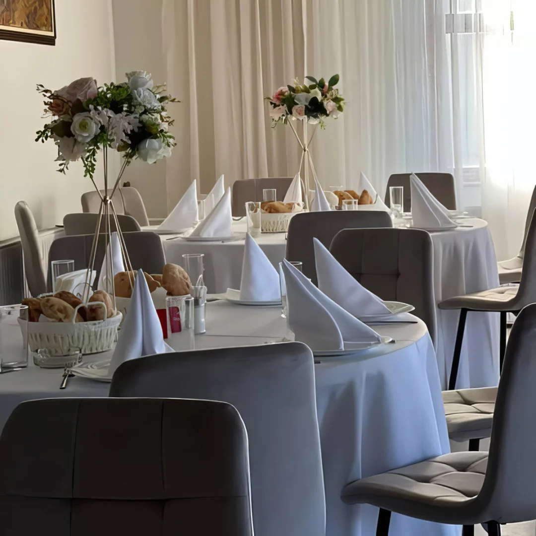 Dale 11 Catering